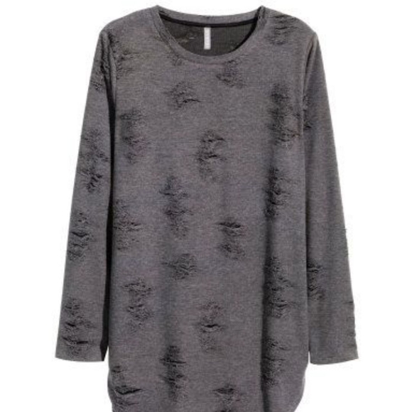 H&M Tops - H&M women long-sleeve distressed top *M* w/GIFT